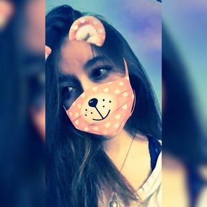 Meet your Posher, Caitlyn